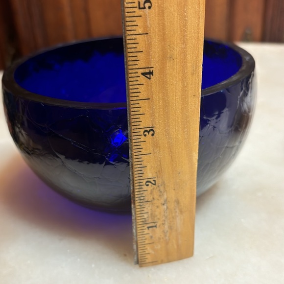 Cobalt crackle glass bowl - Picture 7 of 9